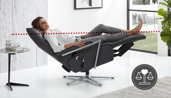 Sessel mit Herz Waage-Funktion