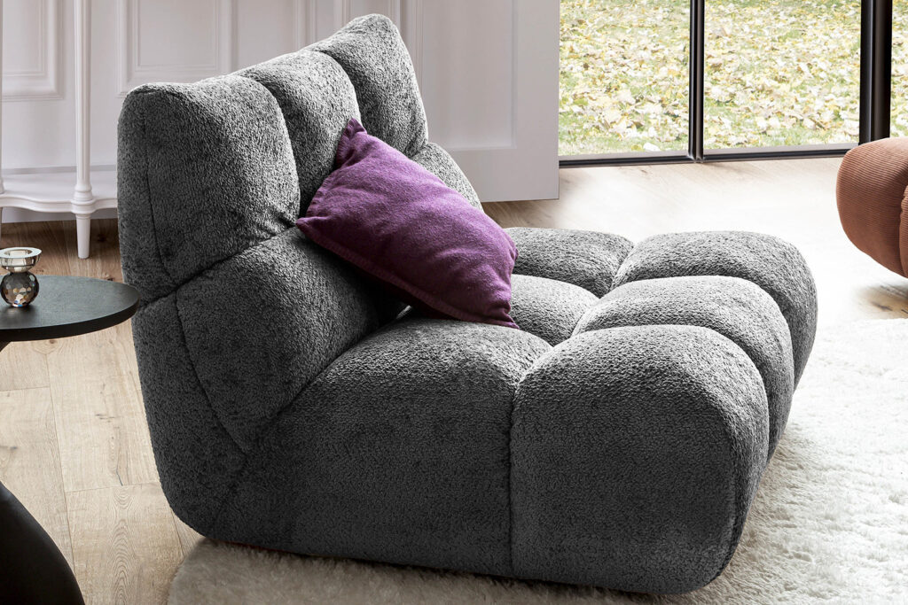 Candy Sessel Graceland in Stoff