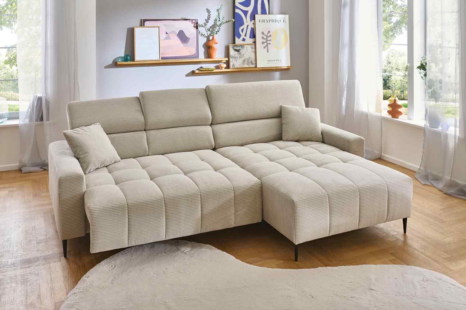 Ecksofa inkl. motorischem Sitzvorzug in Trendstoff Cord
